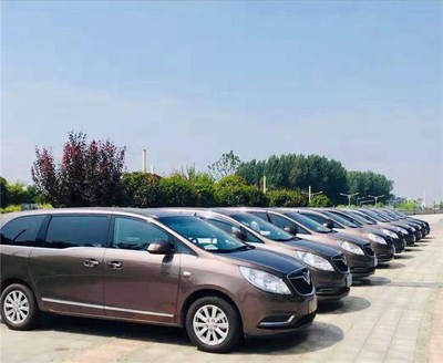 武漢中巴車(chē)出租 相瑞商務(wù)汽車(chē)租賃